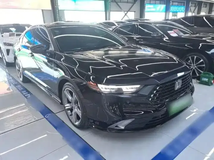 Accord New Energy 2023 2.0L e:PHEV Premium Edition 4