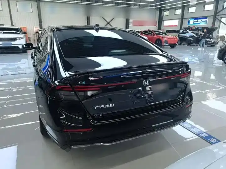 Accord New Energy 2023 2.0L e:PHEV Premium Edition 6