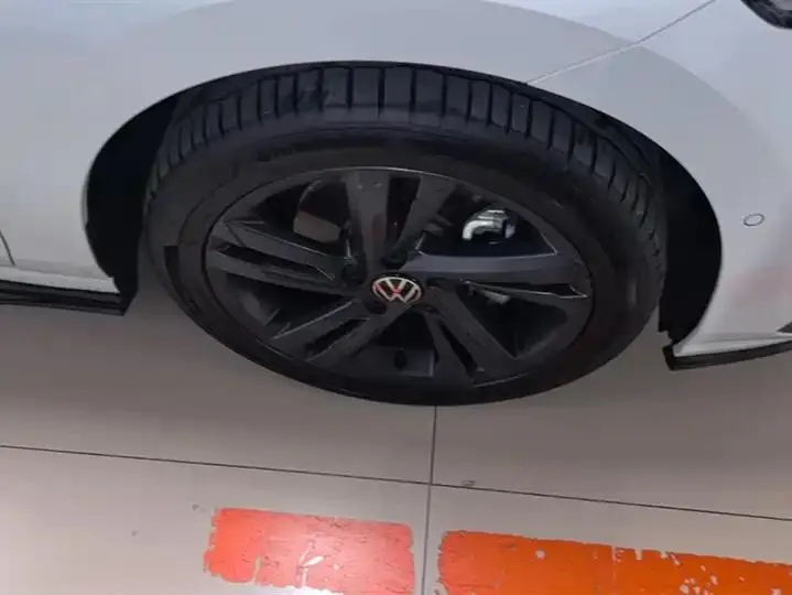 Golf 2023 Model 280TSI DSG R-Line 6