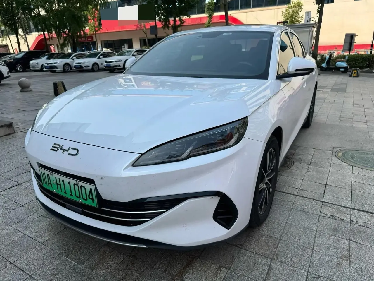 Open image lightbox: BYD 2023 Qin PLUS DM-i 1.5 stepless champion version excellent 120KM automatic gear