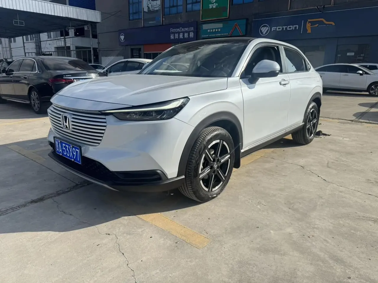 Honda 2023 Vezel 1.5 CVT Technology Edition Automatic - View 1