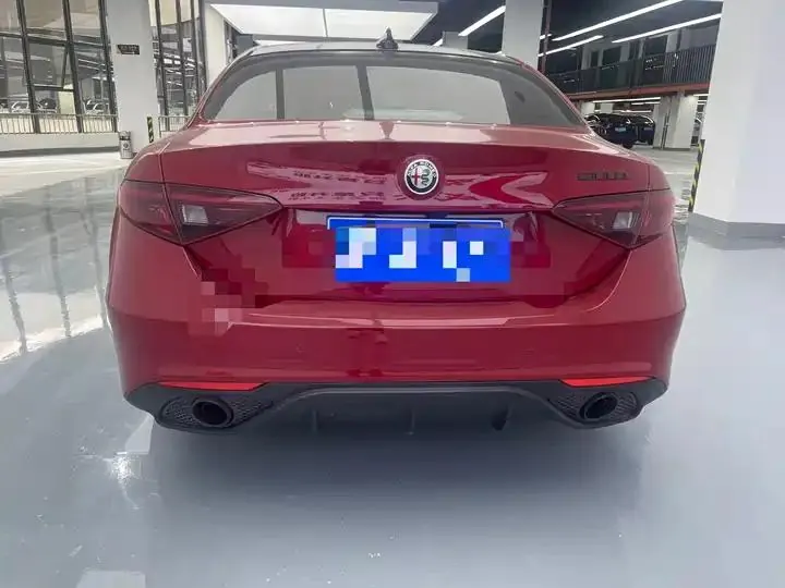 Giulia Juliet 2019 2.0T 280HP Black Package Black Standard Limited Edition 14