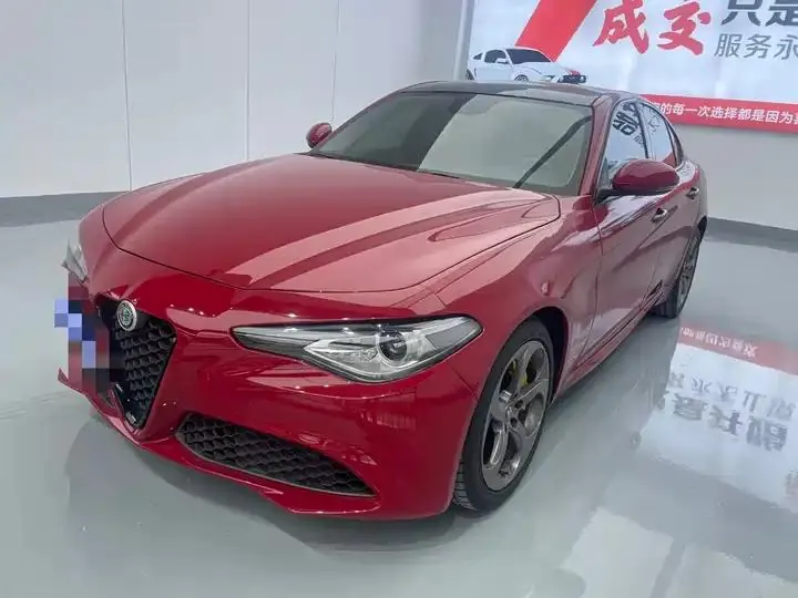 Giulia Juliet 2019 2.0T 280HP Black Package Black Standard Limited Edition 3
