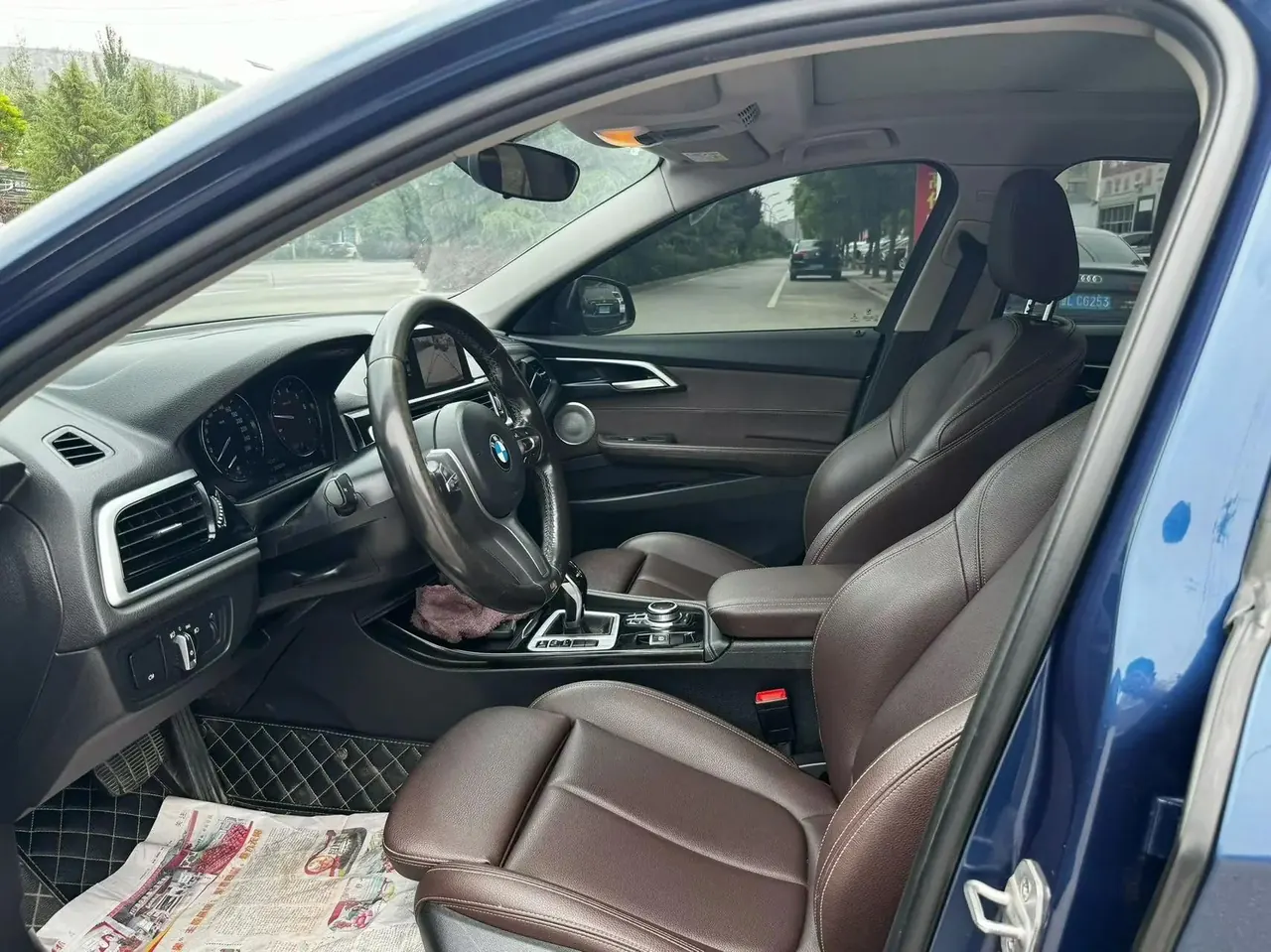 BMW 1 Series 2021 120i M Sports Obsidian Night Edition 5