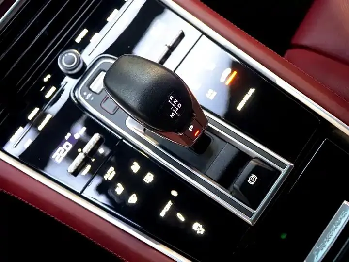Panamera model 2023 Panamera 2.9T 15
