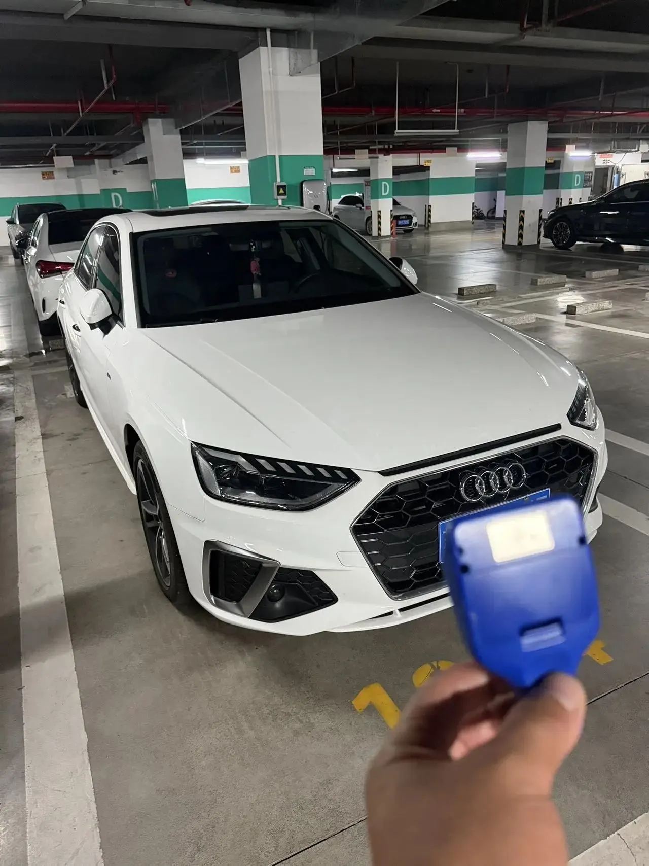 Audi 2024 A4L 2.0TFSI 40TFSI Sporty Style Automatic 2