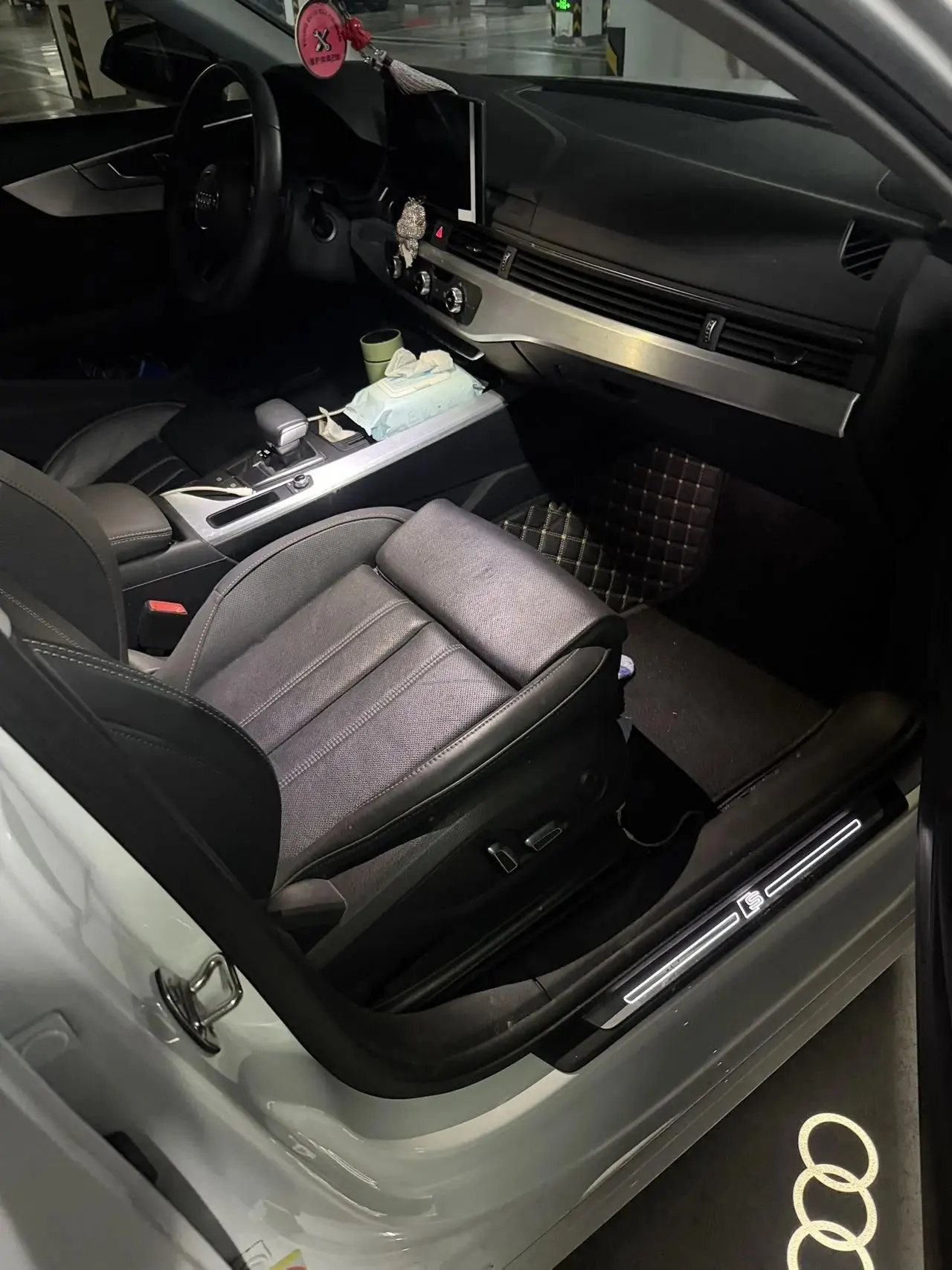 Audi 2024 A4L 2.0TFSI 40TFSI Sporty Style Automatic 5