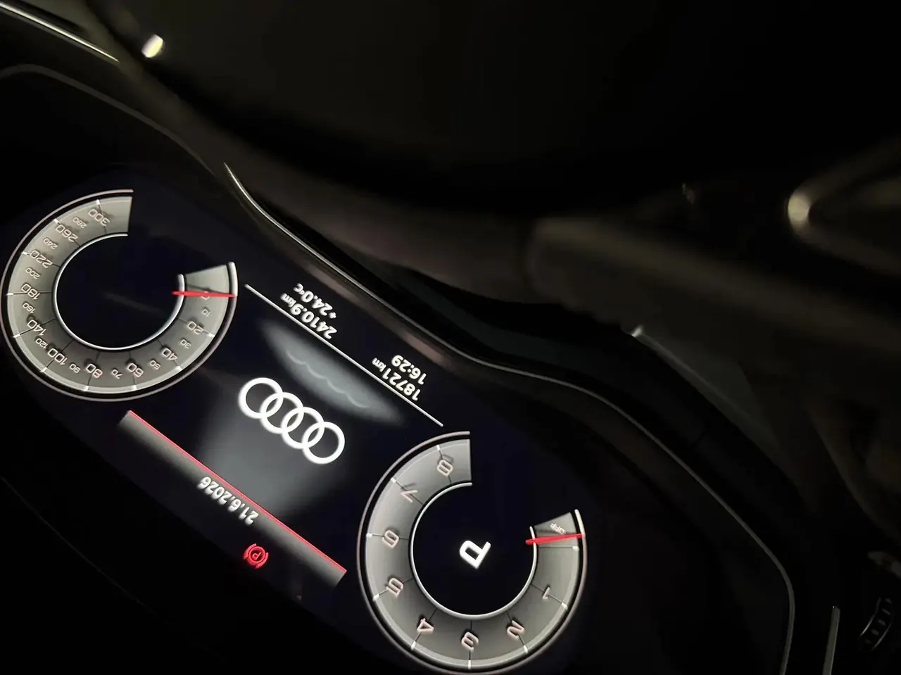 Audi 2024 A4L 2.0TFSI 40TFSI Sporty Style Automatic 9