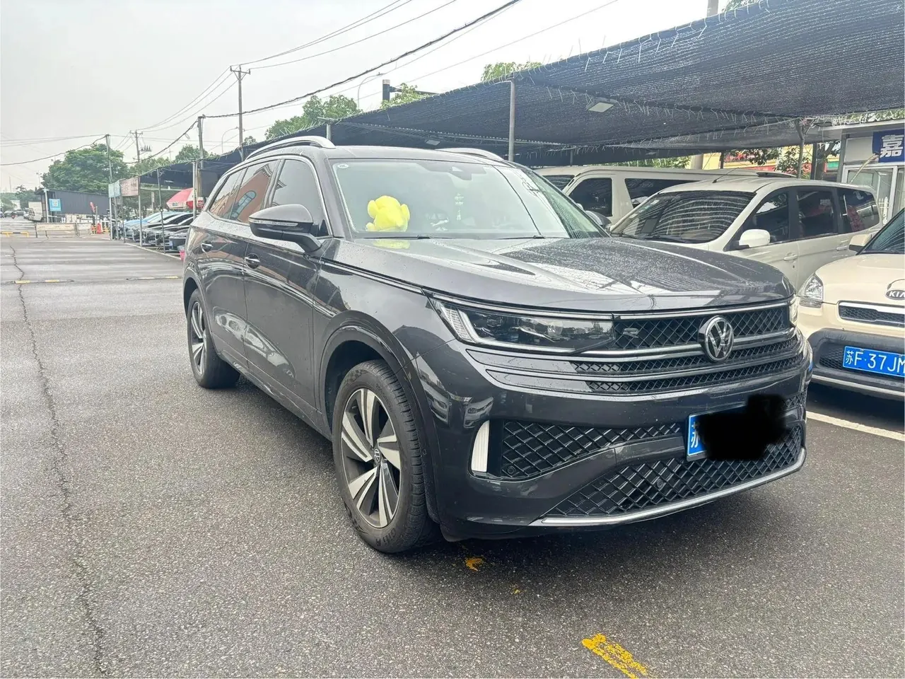 Volkswagen 2023 model tour R-Line 2.0TSI 380TSI four-wheel drive parade version automatic gear 3