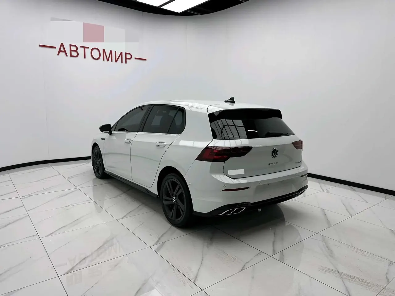 Volkswagen 2023 Golf 8 R-Line 1.4TSI 280TSI Lite Automatic 8