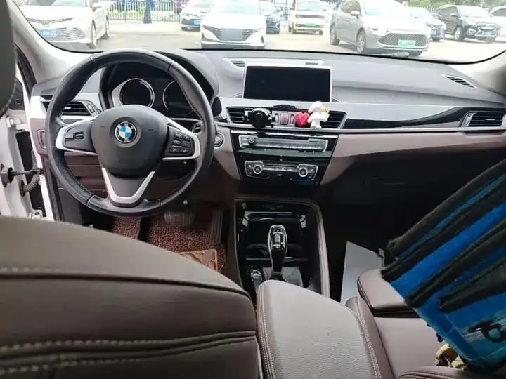 BMW X2 2020 sDrive20i M off-road set 10