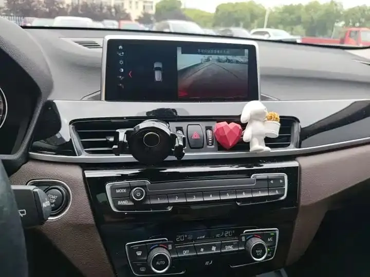 BMW X2 2020 sDrive20i M off-road set 13