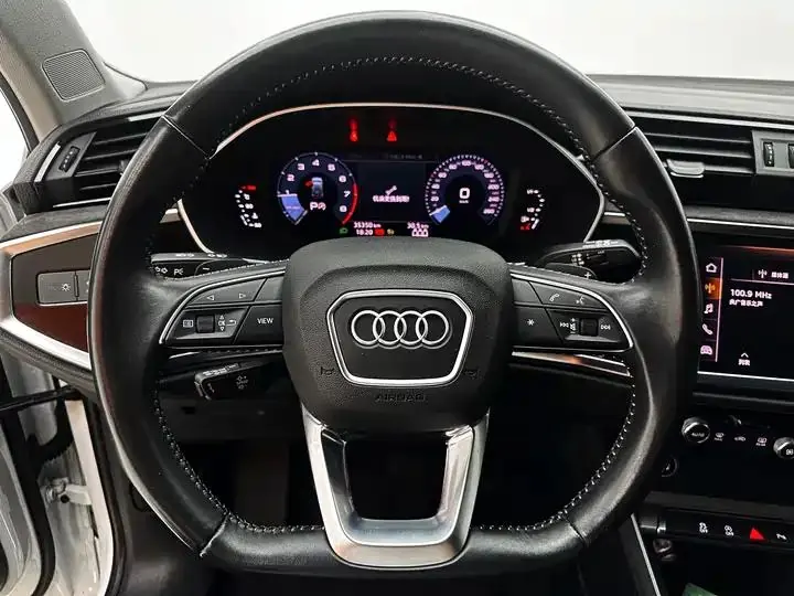 Audi Q3 2021 model 35 TFSI Fashion Dynamic Edition 13
