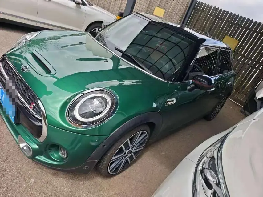 MINI 2020 2.0T COOPER S Artist Five Door Edition - View 1