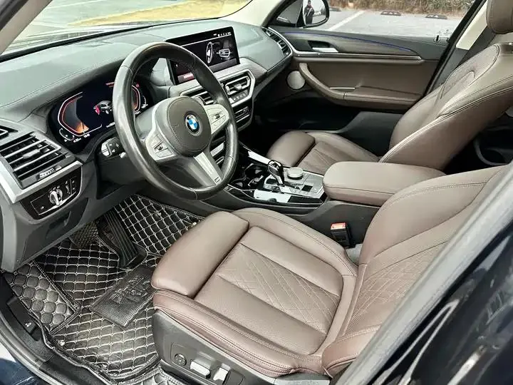 BMW X3 2022 Changed 2 xDrive30i Leading M Obsidian Night Suit 10