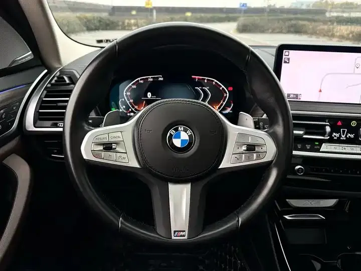 BMW X3 2022 Changed 2 xDrive30i Leading M Obsidian Night Suit 16