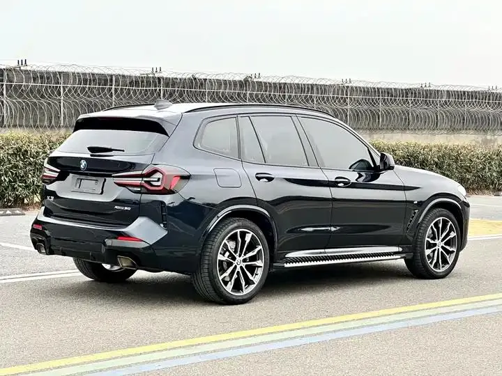 BMW X3 2022 Changed 2 xDrive30i Leading M Obsidian Night Suit 7