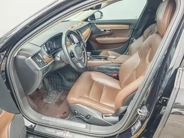 Volvo S90 2020 T5 Zhiyi Deluxe Edition 10