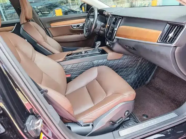 Volvo S90 2020 T5 Zhiyi Deluxe Edition 11