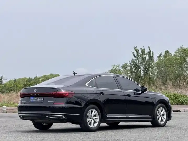 Passat 2022 280TSI Elite Edition 4