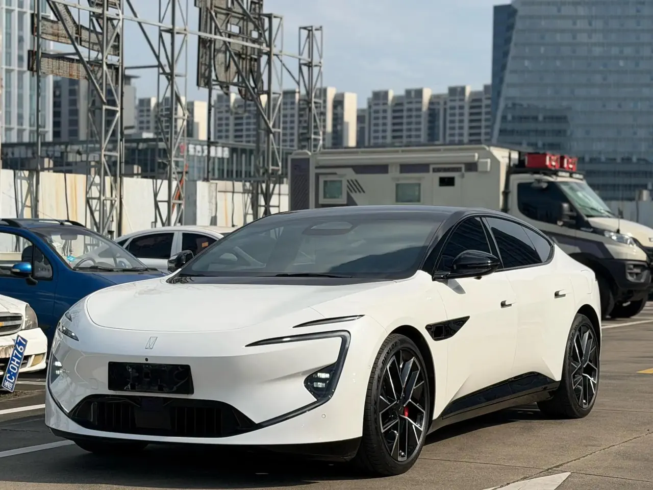 Открыть галерею: Avatr 2025 Avatr 12 Max Pure Electric Edition Automatic Gear