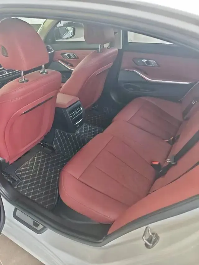 BMW 3 Series 2024 model 325Li 2.0T M Sport Night Edition automatic transmission 3