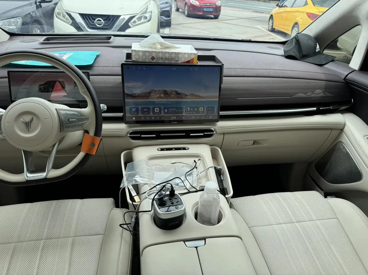 Voyah 2025 dreamers PHEV 1.5T four-wheel drive flagship dry Kun version automatic gear 4