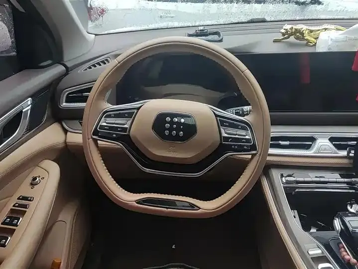 LanDian E5 2024 Glory Edition 100KM Exclusive 7-seat 15