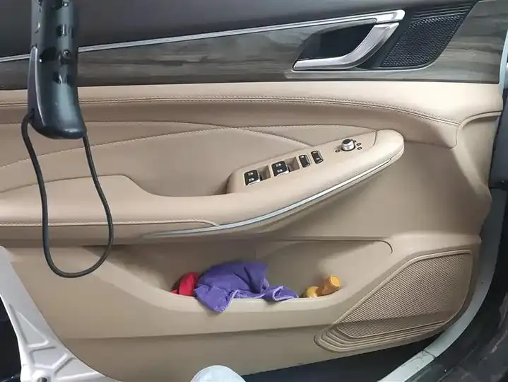 LanDian E5 2024 Glory Edition 100KM Exclusive 7-seat 7