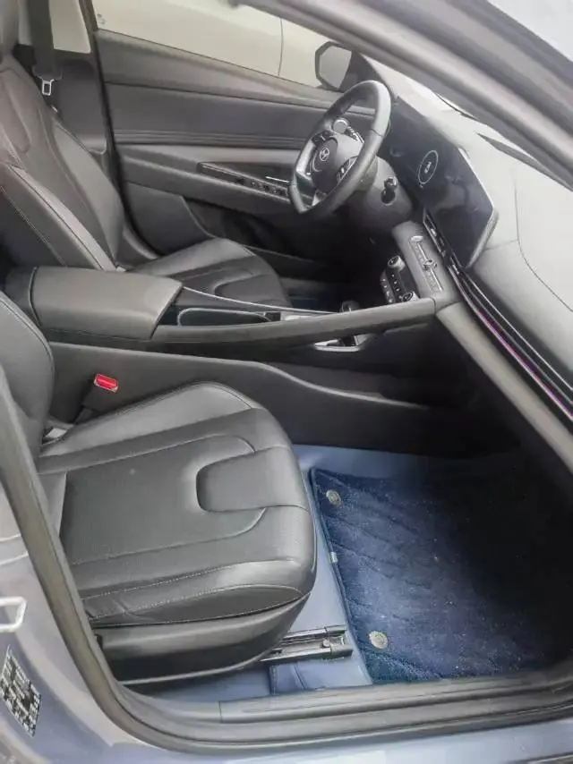 Elantra 2023 1.5L CVT TOP Ultimate Edition 8