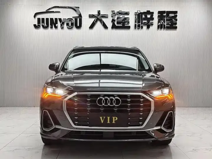 Audi Q3 2022 35 TFSI Enterprising Dynamic 2