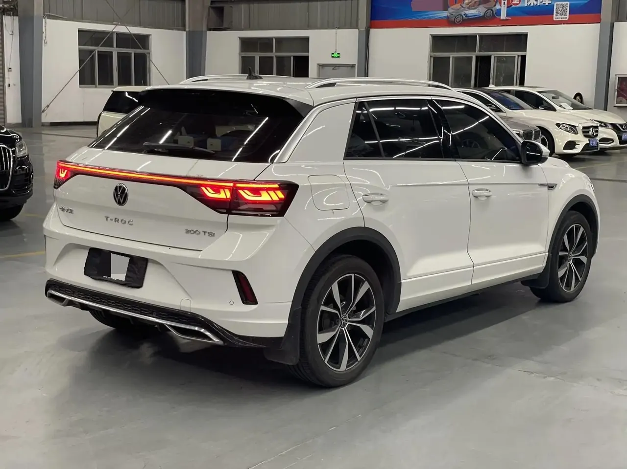 Volkswagen 2024 Tange 1.5TSI 300TSI Two-Drive Chen Guang Edition Automatic Gear 4