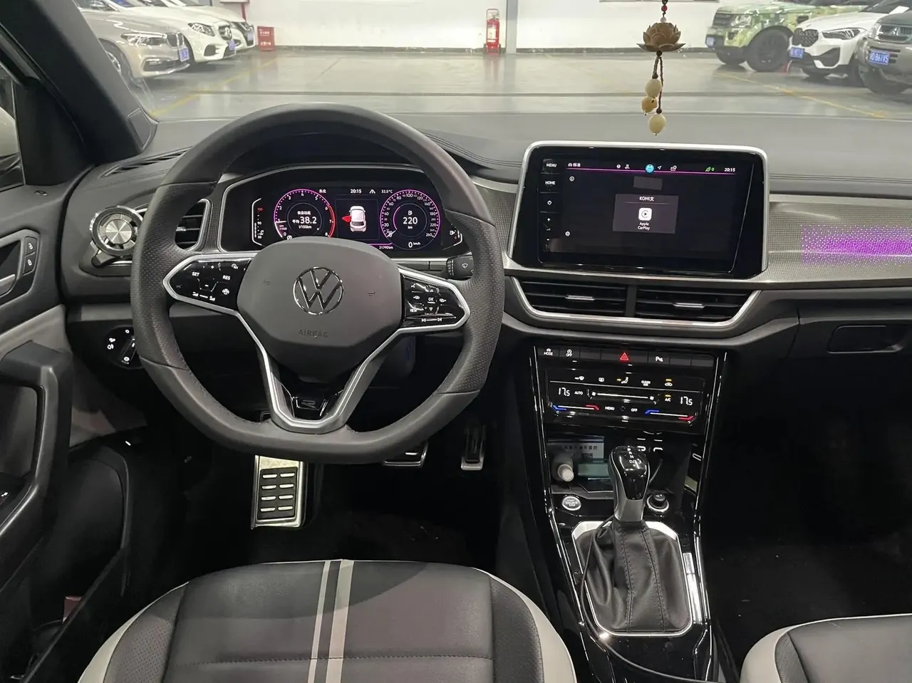 Volkswagen 2024 Tange 1.5TSI 300TSI Two-Drive Chen Guang Edition Automatic Gear 8