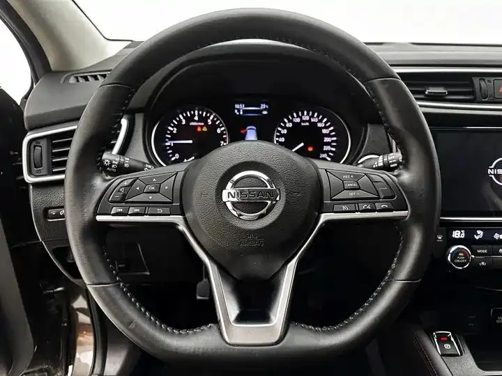Qashqai 2022 2.0L CVT XV Premium Luxury Edition 13