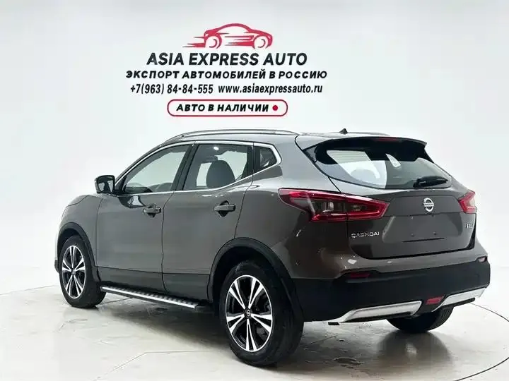 Qashqai 2022 2.0L CVT XV Premium Luxury Edition 8