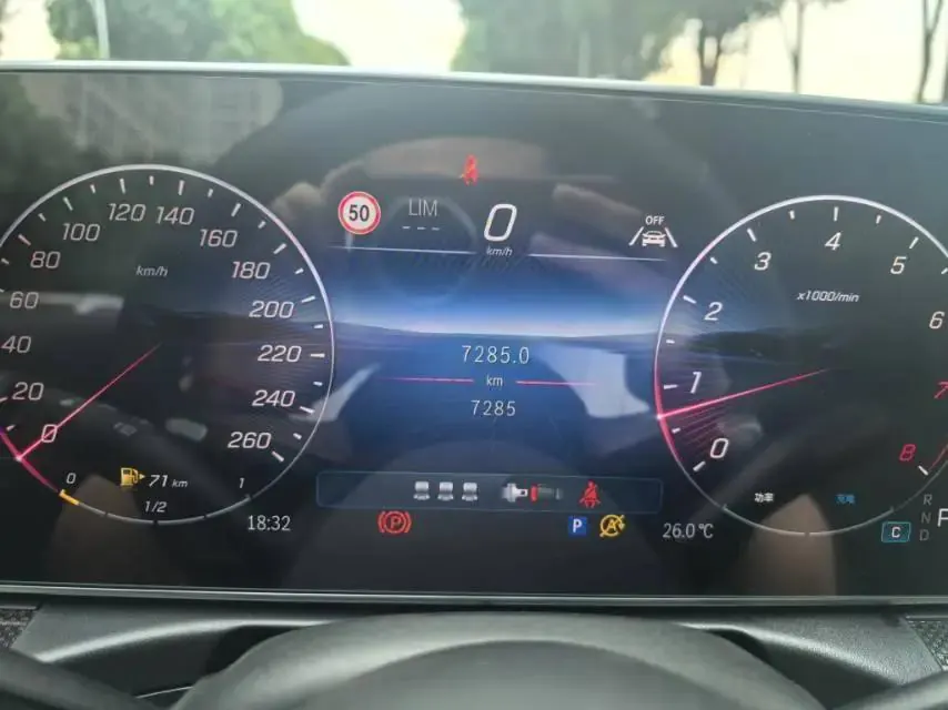 Mercedes Benz Class C 2026 C 260 L 48V 2.0T Automatic 6