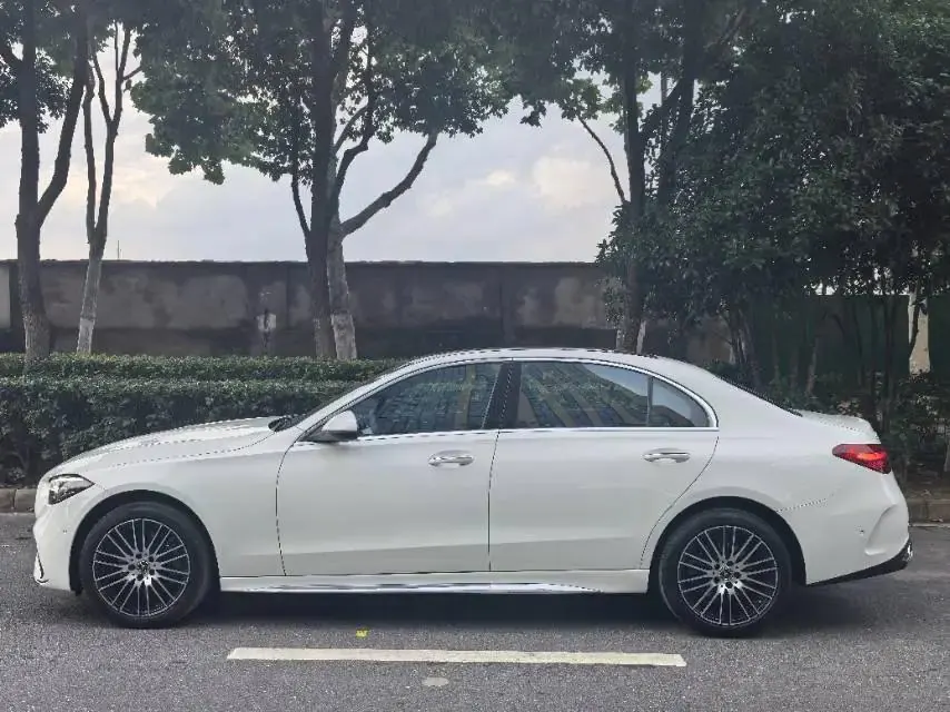 Mercedes Benz Class C 2026 C 260 L 48V 2.0T Automatic 7