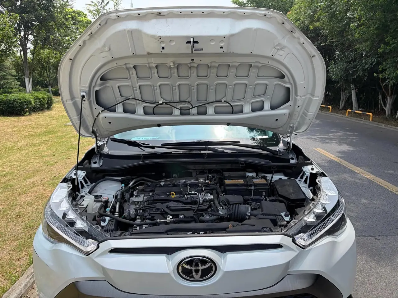 Toyota 2024 Frontlander 2.0 CVT Luxury Edition Automatic 7
