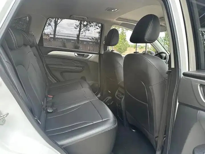 Haval M6 2021 PLUS 1.5T DCT Deluxe Zhilian 14