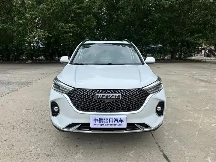 Haval M6 2021 PLUS 1.5T DCT Deluxe Zhilian 2