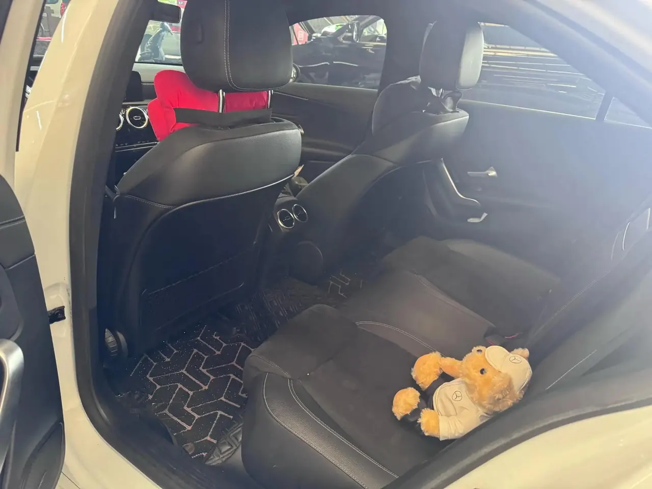 Mercedes Benz Class A 2020 A 180 L 3