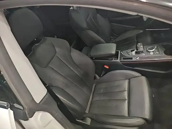 Audi A5 2019 Sportback 45 TFSI quattro Sport 25