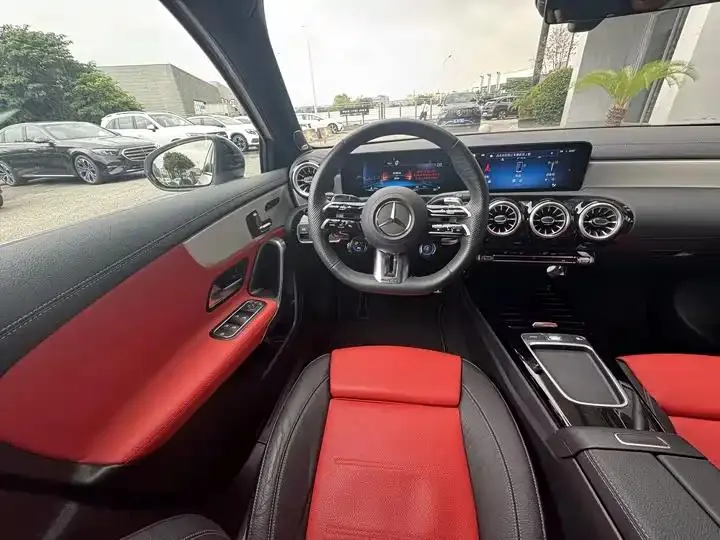 Mercedes Benz Class A AMG (Imported) 2025 AMG A 35 4MATIC 18