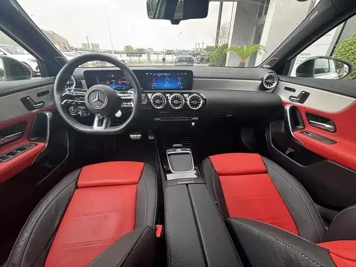Mercedes Benz Class A AMG (Imported) 2025 AMG A 35 4MATIC 19