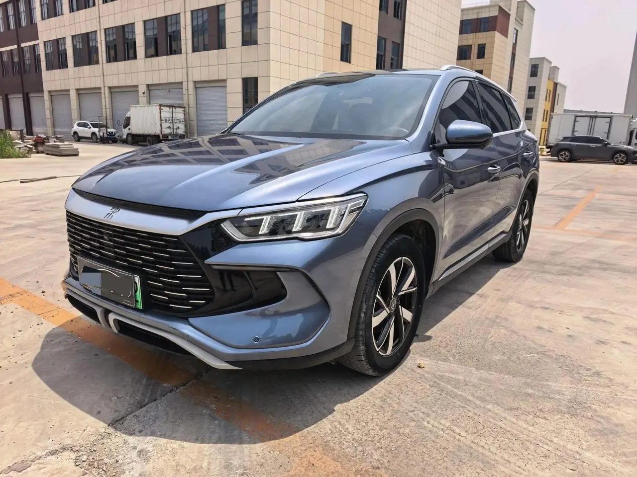 BYD 2023 Song Pro DM-i 1.5 Stepless Champion Edition Leading 71KM Automatic Gear - View 1