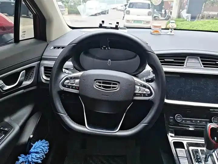 Emgrand GS 2020 1.4T CVT Ya 15
