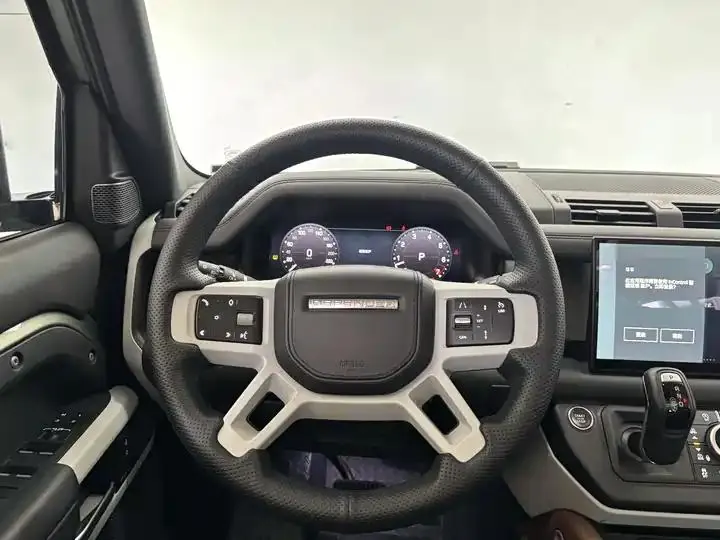 Land Rover Guard 2023 110 3.0T P400 Diablo Special Edition 15