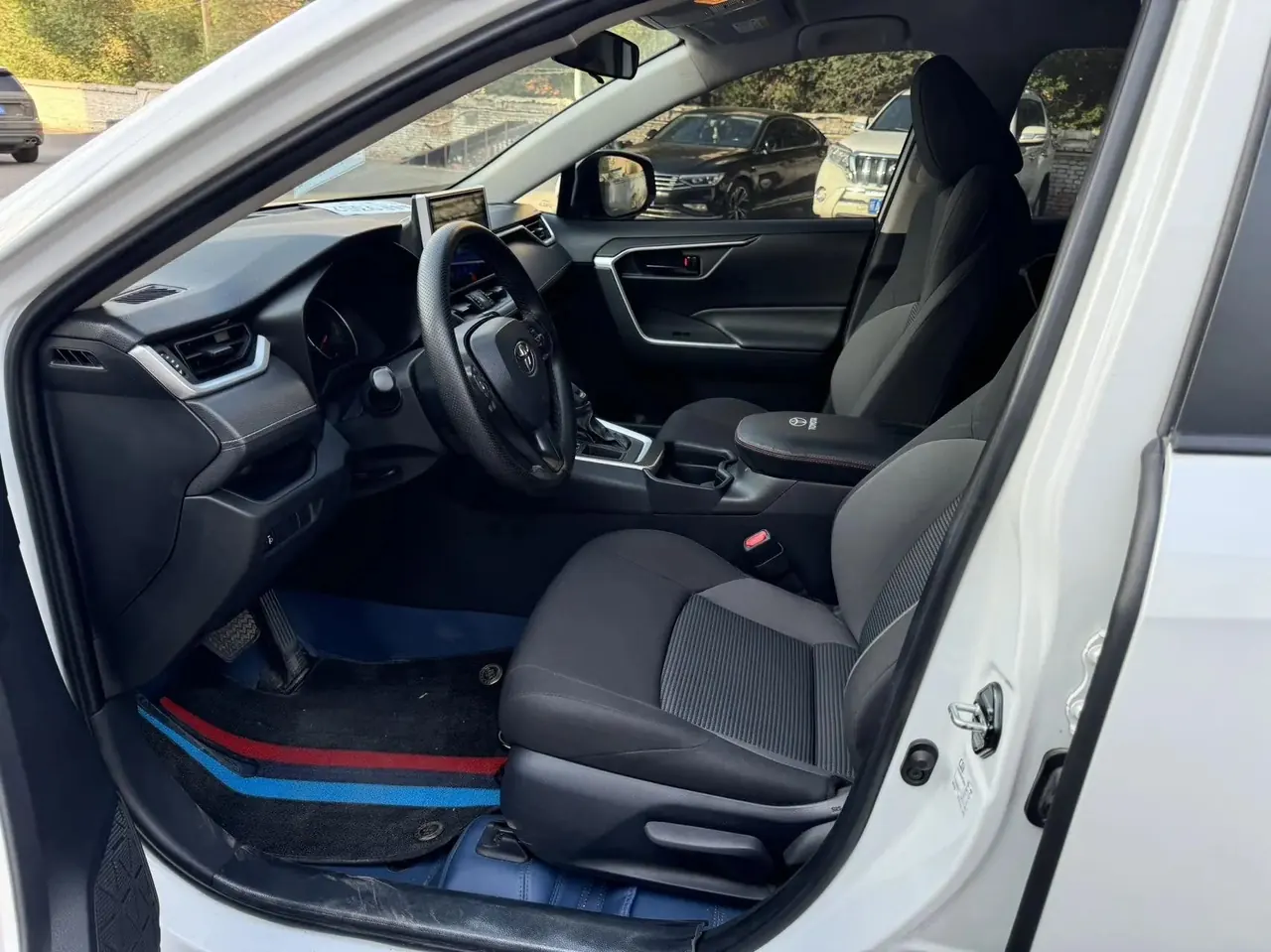 Wildlander 2022 2.0L CVT Front-Wheel-Drive Luxury PLUS Edition 4