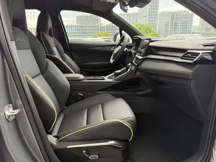 LYNK&amp;CO 06 2023 Remix 1.5T Halo 8