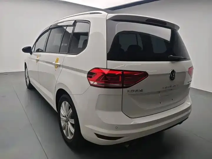 Touran 2021 Touran L 280TSI DSG Comfort Edition 7 5